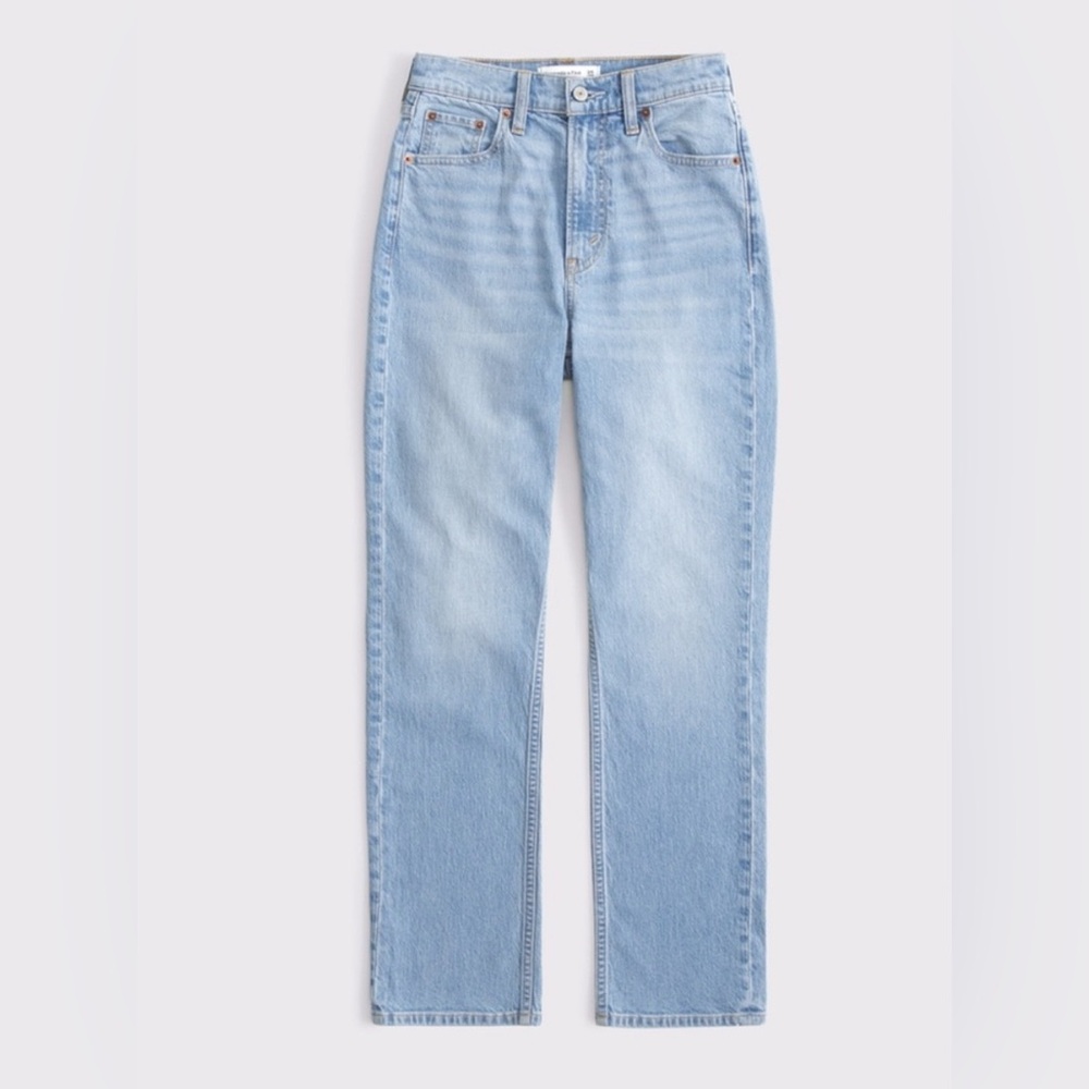 Abercrombie & Fitch Ankle Straight Ultra High Rise Jean
